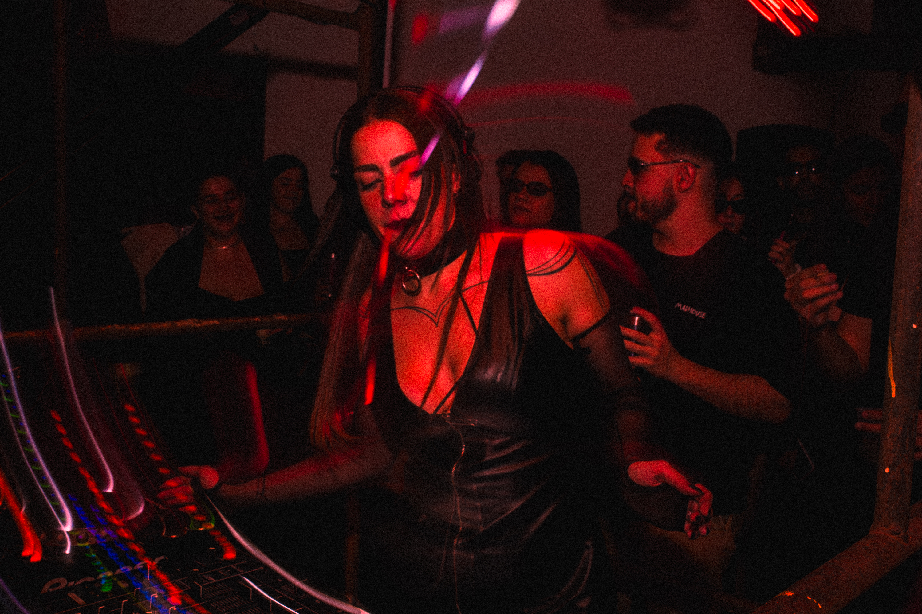 Mad House — Evento